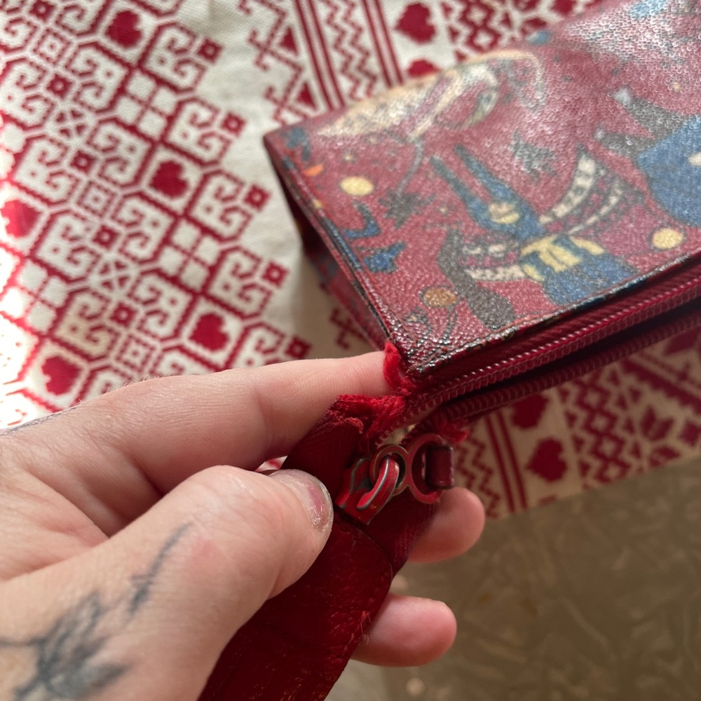 Red Patterned Women's Wallet - Picture 3 of 4